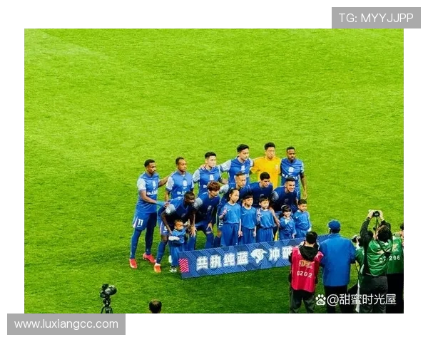 国安与浦和对决分析战术布局与球员表现全方位解读 国安与浦和对决分析战术布局与球员表现全方位解读