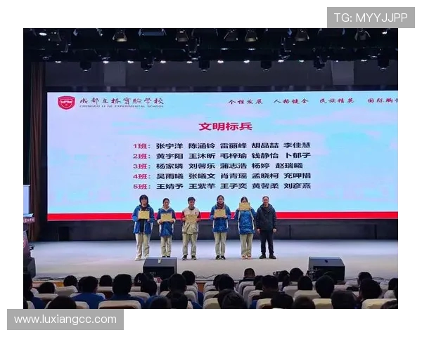 张宁的成长之路:从普通学生到卓越科学家的奋斗历程与心路历程 张宁的成长之路:从普通学生到卓越科学家的奋斗历程与心路历程